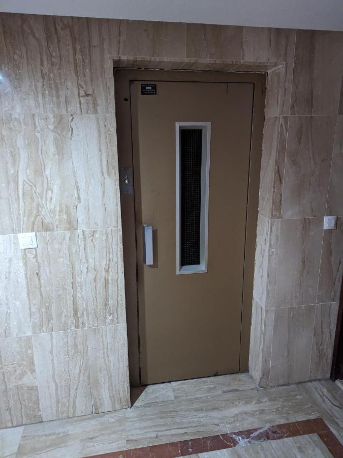 Apartamento Torneo Moderno Luminoso Climatizado 7 Pax Sevilla Exterior foto