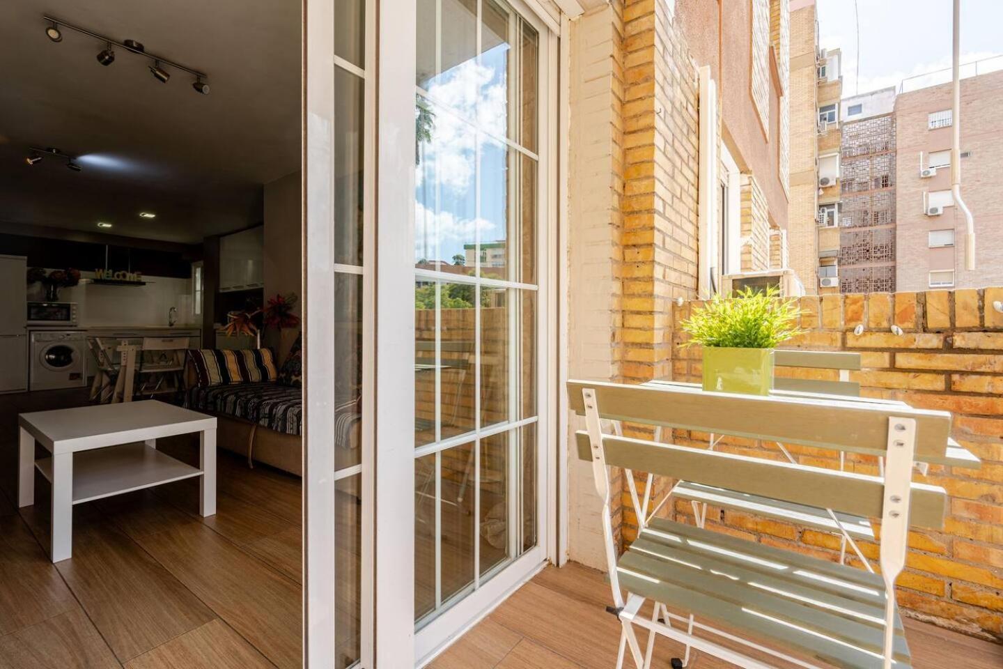 Apartamento Torneo Moderno Luminoso Climatizado 7 Pax Sevilla Exterior foto