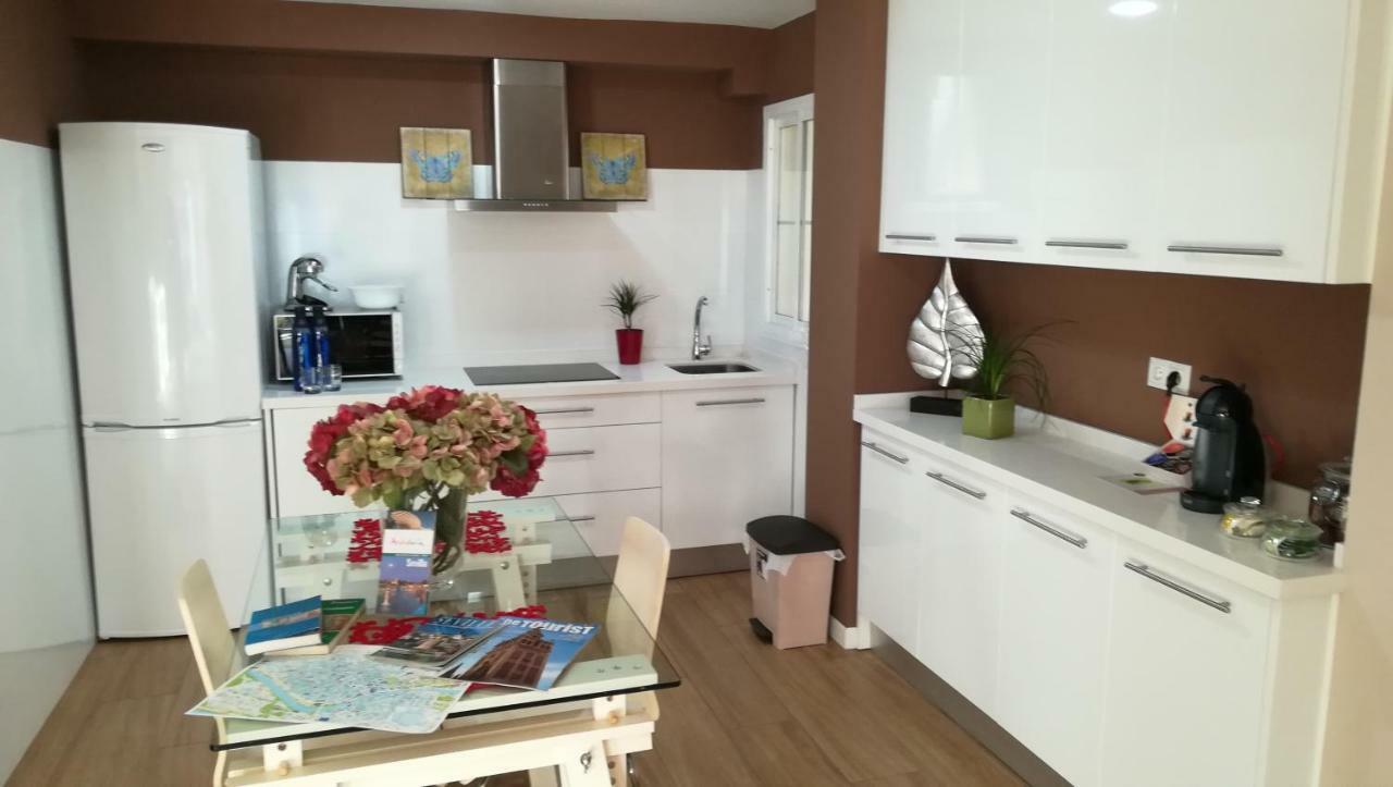 Apartamento Torneo Moderno Luminoso Climatizado 7 Pax Sevilla Exterior foto